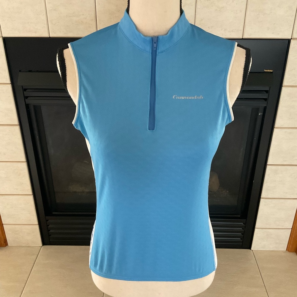 Cannondale Cycling Sleeveless Lightweight, Quarter Front Zip Closure, Sz S